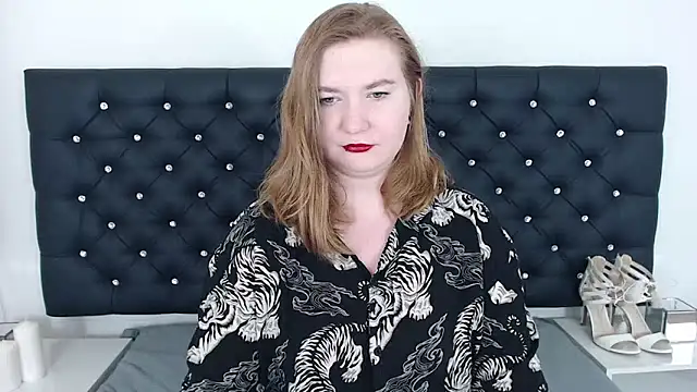 LaraDream online show from 26, 2, 2025