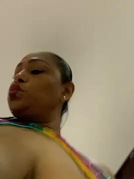 Snapshot of sofia_xxx02 chatting on 20, 5, 2026 sofia xxx02 online show from 20, 5, 2026
