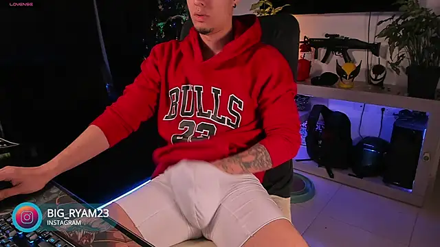 bigryann23 online show from 15, 12, 2024